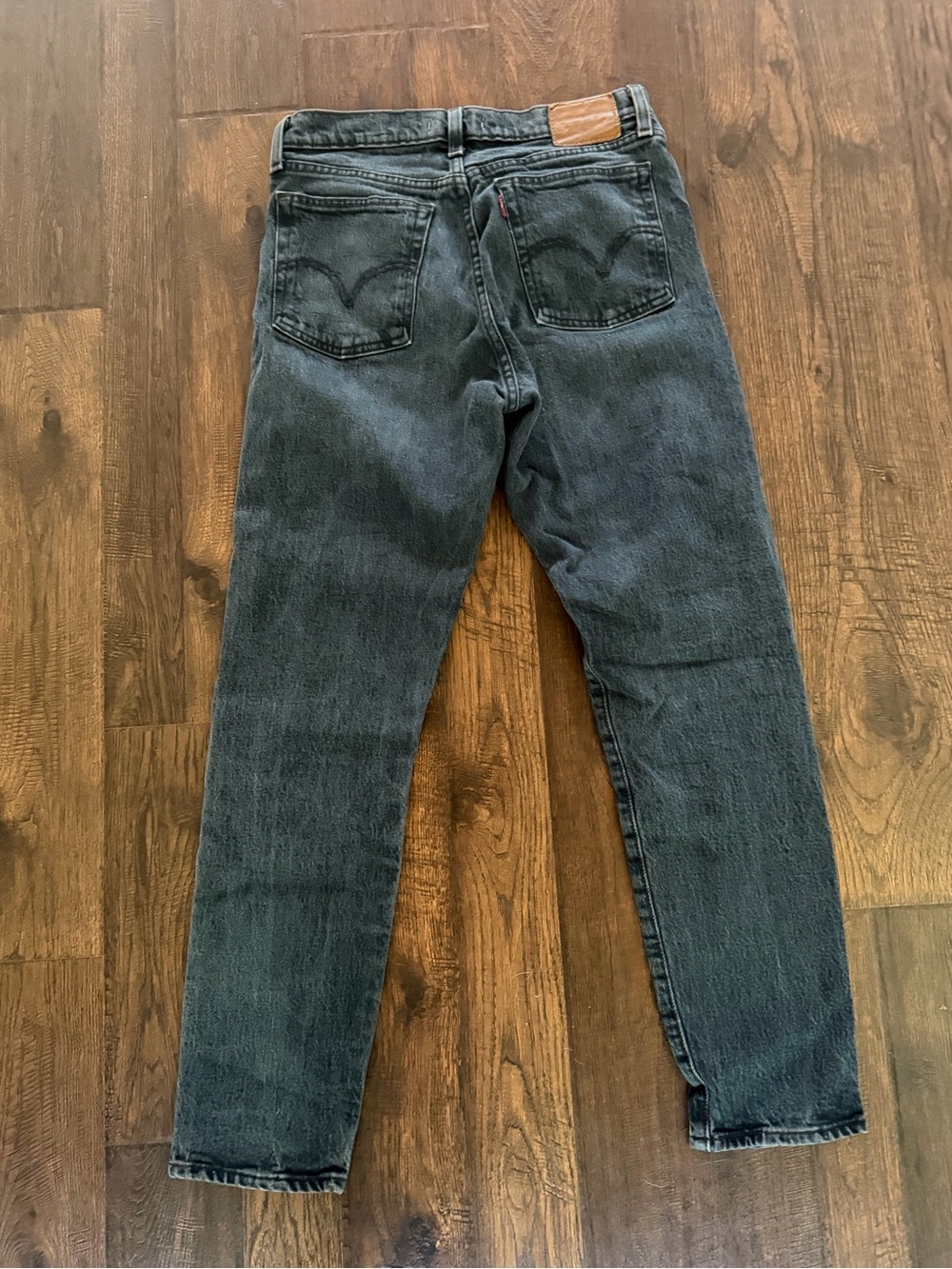 Levi's Women's Black Wedgie Straight-Leg Jeans